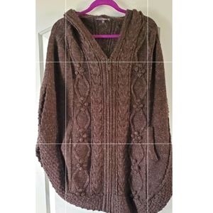 Warm Hooded Poncho Alpaca/Linen/Acrylic Blend